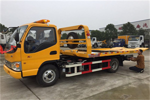 琼中哪里有拖车服务