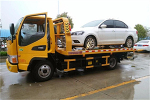 琼中附近拖车救援24小时服务热线